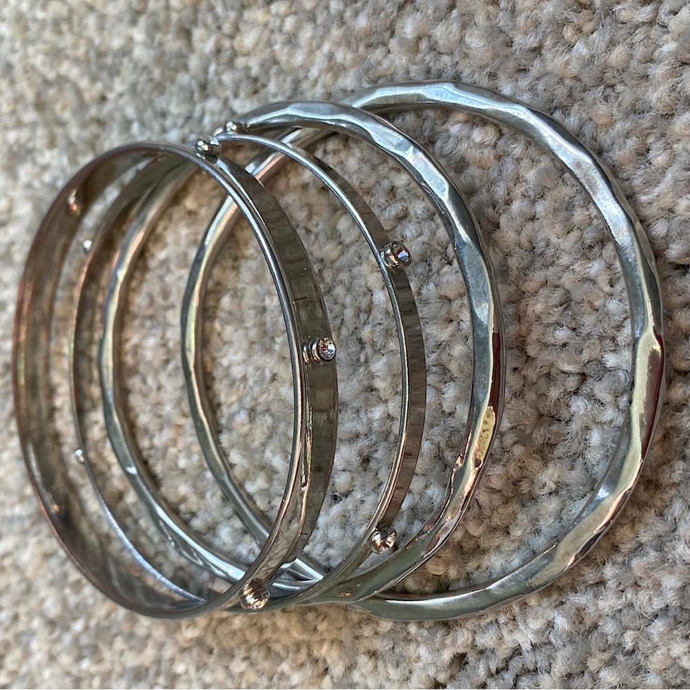 🎉Set of 4 White House Black Market Bangles, Silver/Cubic Zirconia